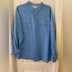 Columbia Blue Casual Button Down Shirt Lightweight Relaxed Fit